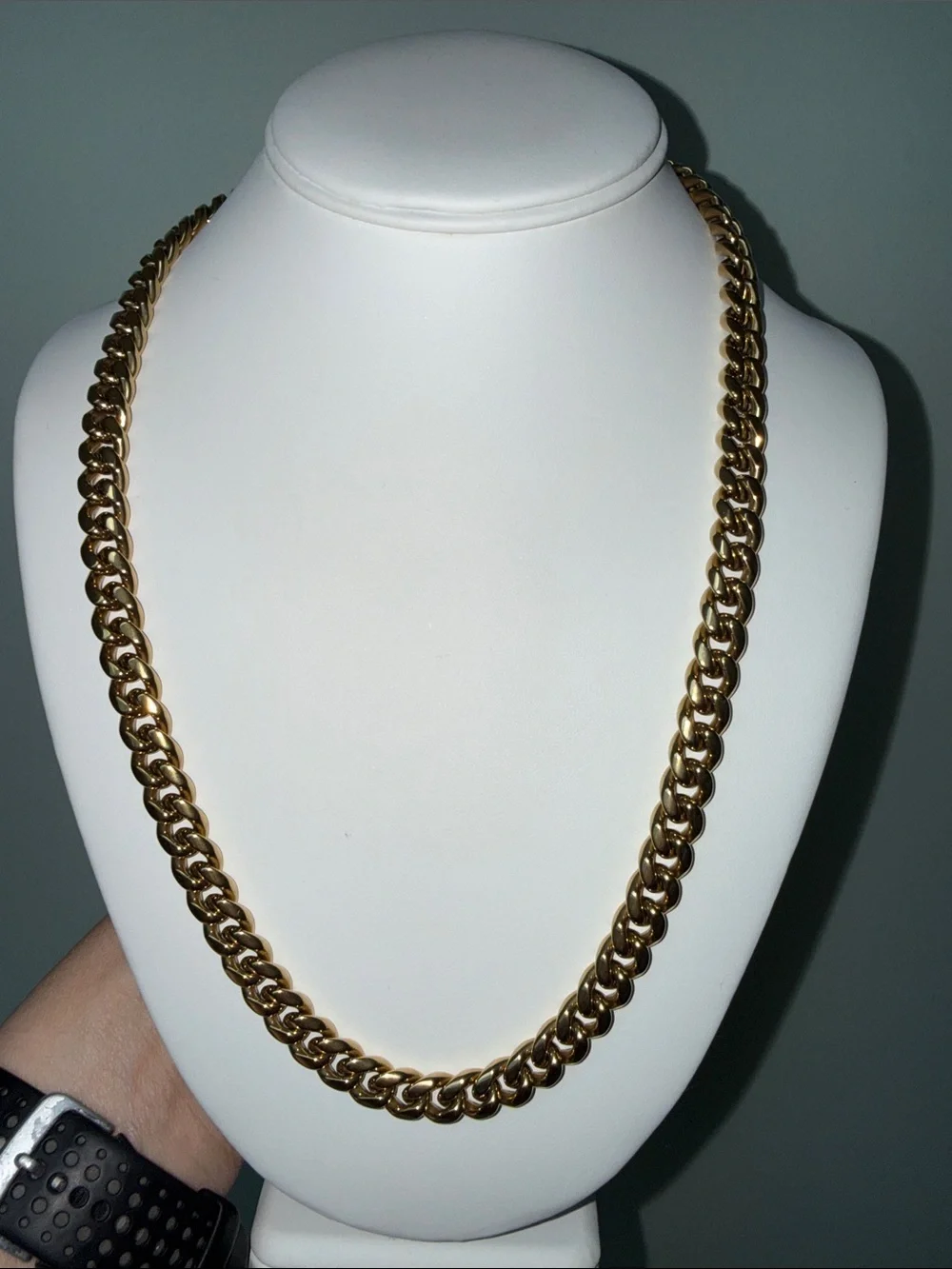 Chunky Gold Tone Cuban Curb Chain Necklace Rhinestone Box Clasp Statement